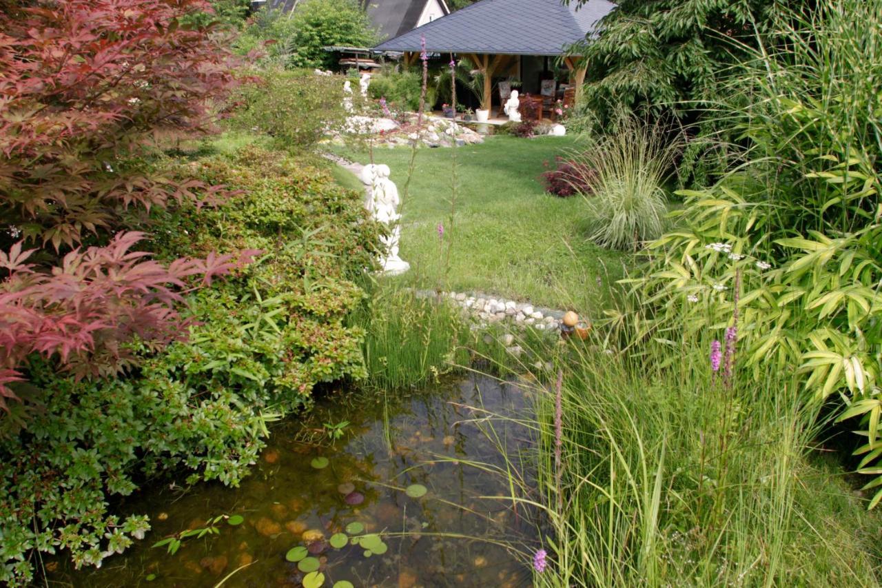 Ferienhaus Und Ferienwohnung "Am Waldsaum" Kurort Gohrisch Esterno foto