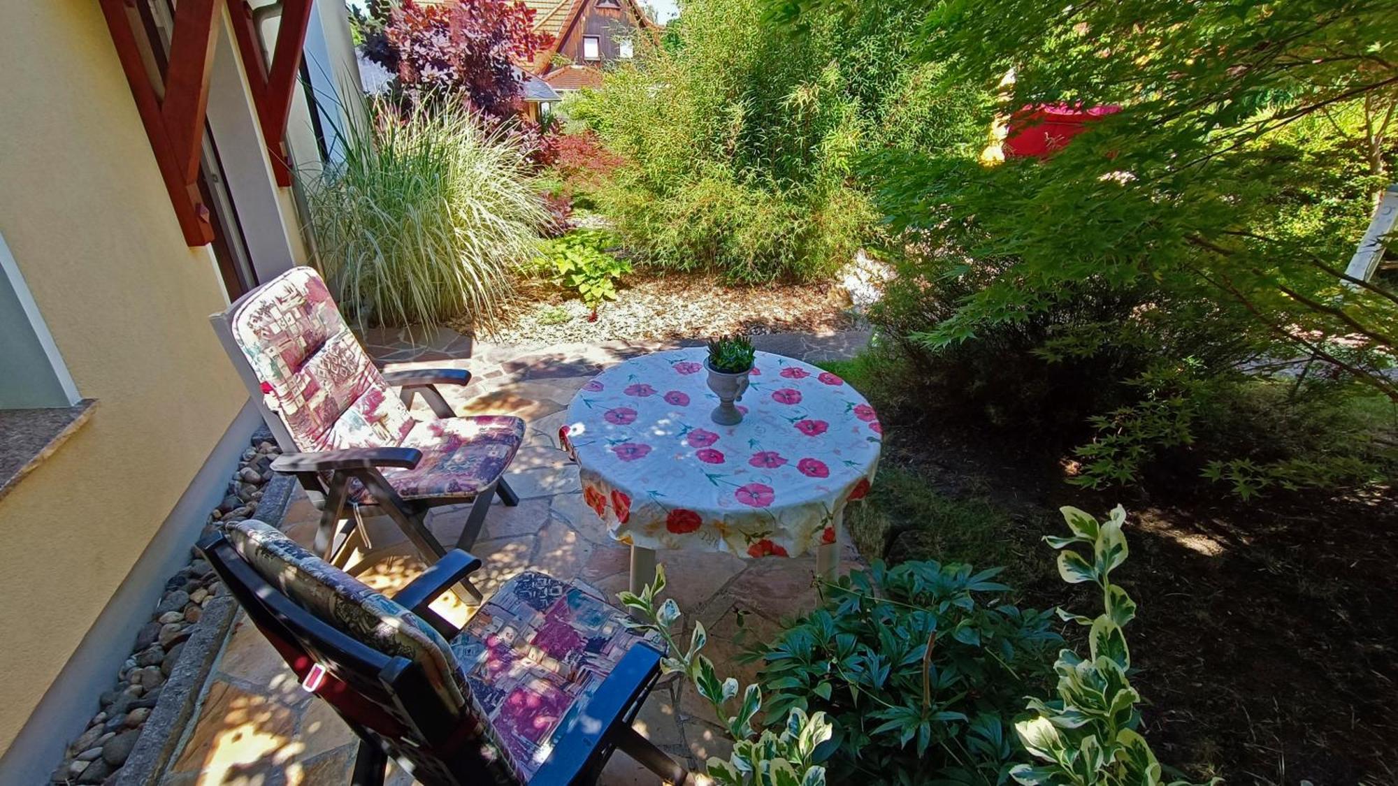 Ferienhaus Und Ferienwohnung "Am Waldsaum" Kurort Gohrisch Camera foto